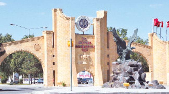 Atatürk Üniversitesi En Az
