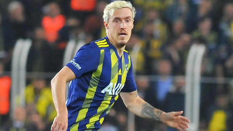 Fenerbahçe ile olan sözleşmesini